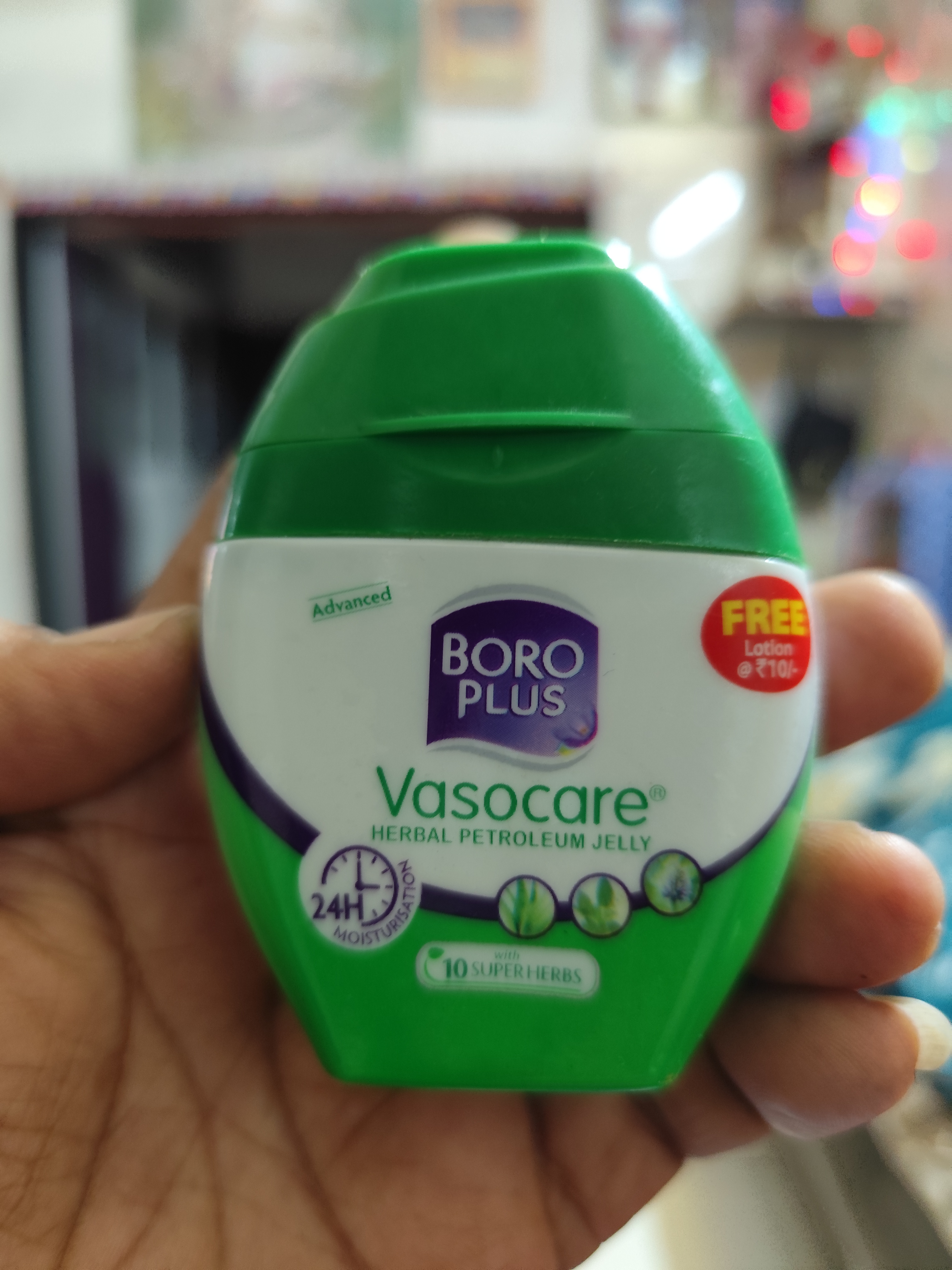 Boro Plus Vasocare Herbal Petroleum Jelly (Free Lotion worth Rs.10) 50 ml